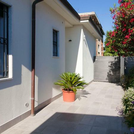 Flora Home Marina Di Carrara Exterior foto